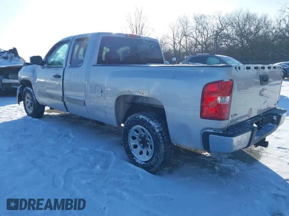 2010 Chevrolet Silverado 1500 LS с VIN 1GCSCREA8AZ275862, выставлен на аукционе IAAI как лот 41621090 с пробегом 280 598 миль миль и . История ставок и продаж доступна на DreamBid. Изображение 3.