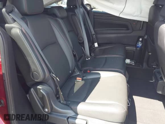 2023 Honda Odyssey Sport z VIN 5FNRL6H7XPB038432, wystawiony jako IAAI lot #42668748 z przebiegiem 28 642 mil mil oraz . Historia ofert i sprzedaży dostępna na DreamBid. Obrazek 8.