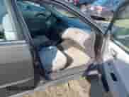 1999 Honda Accord LX with VIN 1HGCG6654XA100896, listed as a IAAI auction lot 42613354 with 154,176 mi miles and . Bid and sale history available at DreamBid. Image 5.