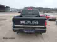 2017 Ram 1500 Limited z VIN 1C6RR7PT0HS699773, wystawiony jako IAAI lot #41486647 z przebiegiem 175 993 mil mil oraz . Historia ofert i sprzedaży dostępna na DreamBid. Obrazek 16.