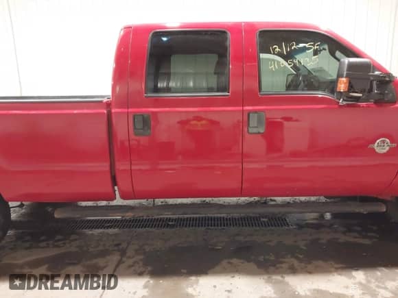 2011 Ford F-250 XL z VIN 1FT7W2BT3BEA46749, wystawiony jako IAAI lot #41059135 z przebiegiem 244 264 mil mil oraz . Historia ofert i sprzedaży dostępna na DreamBid. Obrazek 13.