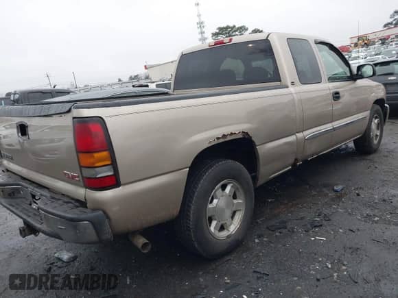 2006 GMC Sierra 1500 SLE1 с VIN 2GTEC19Z261282787, выставлен на аукционе IAAI как лот 41436858 с пробегом 188 801 миль миль и . История ставок и продаж доступна на DreamBid. Изображение 4.