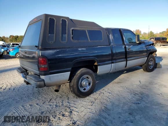 1999 Dodge 2500 с VIN 3B7KC2367XG112716, выставлен на аукционе Copart как лот 84625064 с пробегом 311 211 миль миль и Списание • Salvage title. История ставок и продаж доступна на DreamBid. Изображение 3.