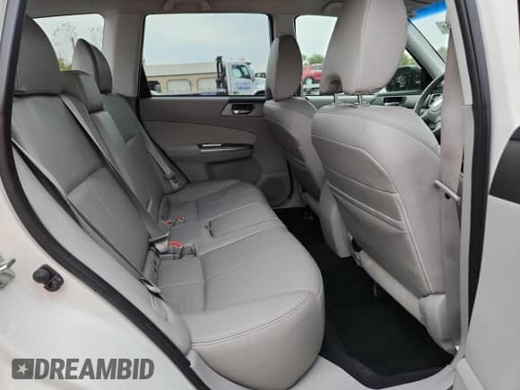 2013 Subaru Forester X Limited z VIN JF2SHAEC3DH406986, wystawiony jako Copart lot #82060085 z przebiegiem 94 945 mil mil oraz Szkoda całkowita • Salvage title. Historia ofert i sprzedaży dostępna na DreamBid. Obrazek 11.