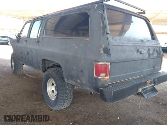 1989 Chevrolet Suburban с VIN 1GNEV16KXKF192489, выставлен на аукционе IAAI как лот 42805541 с пробегом 363 202 миль миль и . История ставок и продаж доступна на DreamBid. Изображение 3.