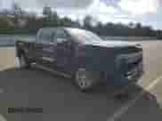 2023 GMC Sierra 1500 Denali z VIN 3GTUUGED2PG233216, wystawiony jako Copart lot #84449105 z przebiegiem 17 876 mil mil oraz Szkoda całkowita • Salvage title. Historia ofert i sprzedaży dostępna na DreamBid. Obrazek 4.