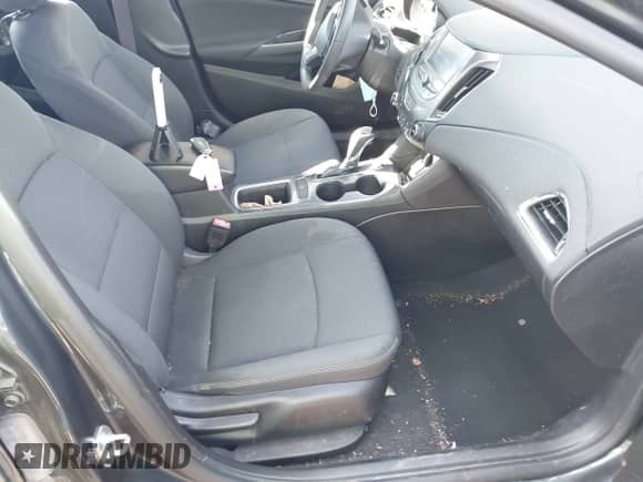 2017 Chevrolet Cruze LT с VIN 3G1BE6SM7HS580177, выставлен на аукционе IAAI как лот 43194093 с пробегом 111 987 миль миль и . История ставок и продаж доступна на DreamBid. Изображение 5.