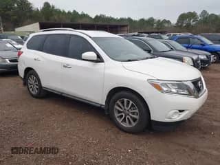 2014 Nissan Pathfinder S with VIN 5N1AR2MNXEC692930, listed as a IAAI auction lot 41588183 with 170,299 mi miles and . Bid and sale history available at DreamBid. Image 1.