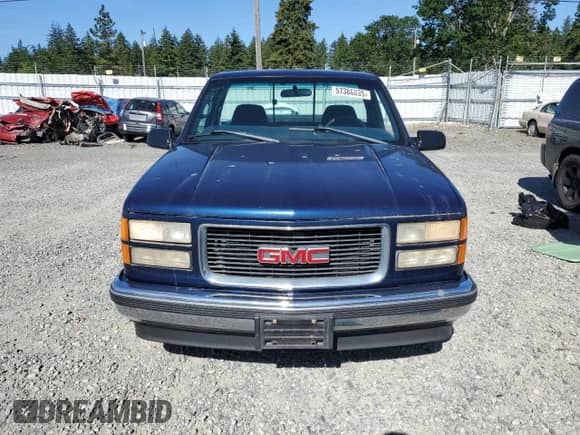1998 GMC Sierra 1500 z VIN 1GTEC14W8WZ551170, wystawiony jako Copart lot #57386035 z przebiegiem 157 360 mil mil oraz Szkoda całkowita • Salvage title. Historia ofert i sprzedaży dostępna na DreamBid. Obrazek 5.