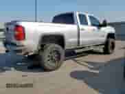 2014 GMC Sierra 1500 SLE z VIN 1GTV2UEC9EZ293975, wystawiony jako Copart lot #81319515 z przebiegiem 141 217 mil mil oraz Czysty tytuł • Clean title. Historia ofert i sprzedaży dostępna na DreamBid. Obrazek 3.