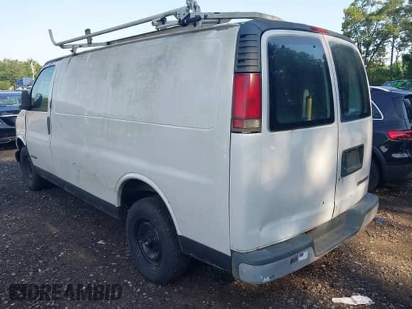 1998 Chevrolet Express Cargo с VIN 1GCFG25M1W1103105, выставлен на аукционе IAAI как лот 42643958 с пробегом 125 405 миль миль и . История ставок и продаж доступна на DreamBid. Изображение 3.