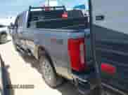 2023 Ford F-250 XL z VIN 1FT7W2BT9PEC29192, wystawiony jako IAAI lot #42893211 z przebiegiem Nie podano mil oraz . Historia ofert i sprzedaży dostępna na DreamBid. Obrazek 3.