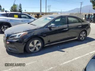 2017 Hyundai Sonata Limited с VIN KMHE54L23HA074719, выставлен на аукционе Copart как лот 65992205 с пробегом 170 386 миль миль и Списание • Salvage title. История ставок и продаж доступна на DreamBid. Изображение 1.
