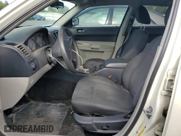 2007 Chrysler 300 with VIN 2C3KA43R37H888695, listed as a Copart auction lot 56928555 with 137,389 mi miles and Salvage title. Bid and sale history available at DreamBid. Image 7.