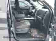 2018 Ram 1500 Rebel с VIN 1C6RR7YT5JS159047, выставлен на аукционе IAAI как лот 41174158 с пробегом Не указан миль и . История ставок и продаж доступна на DreamBid. Изображение 5.