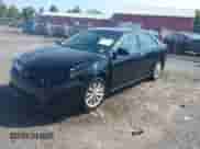 2013 Toyota Camry LE z VIN 4T1BD1FK1DU071049, wystawiony jako IAAI lot #42832003 z przebiegiem 156 477 mil mil oraz . Historia ofert i sprzedaży dostępna na DreamBid. Obrazek 2.