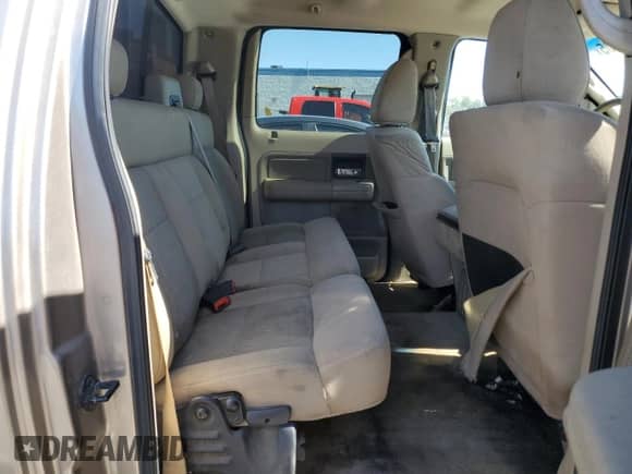 2005 Ford F-150 XLT z VIN 1FTPW14525KC89211, wystawiony jako Copart lot #86328405 z przebiegiem 398 497 mil mil oraz Szkoda całkowita • Salvage title. Historia ofert i sprzedaży dostępna na DreamBid. Obrazek 10.