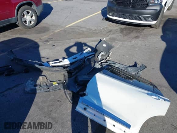 2018 Nissan Pathfinder S with VIN 5N1DR2MN2JC619879, listed as a IAAI auction lot 43453776 with 185,402 mi miles and . Bid and sale history available at DreamBid. Image 12.