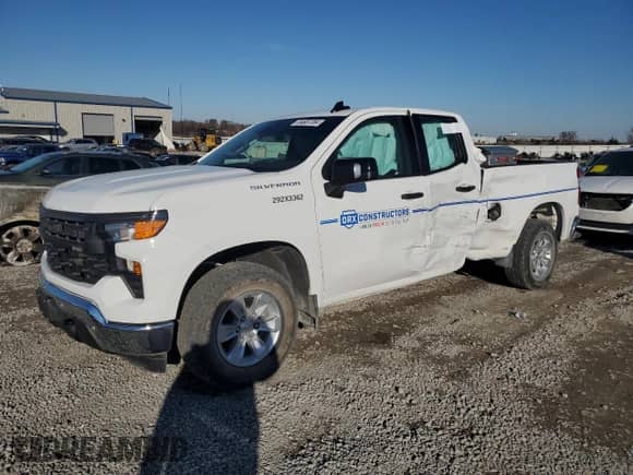 2024 Chevrolet Silverado 1500 Work Truck с VIN 1GCRAAED6RZ283261, выставлен на аукционе Copart как лот 84687384 с пробегом 1 955 миль миль и Списание • Salvage title. История ставок и продаж доступна на DreamBid. Изображение 1.