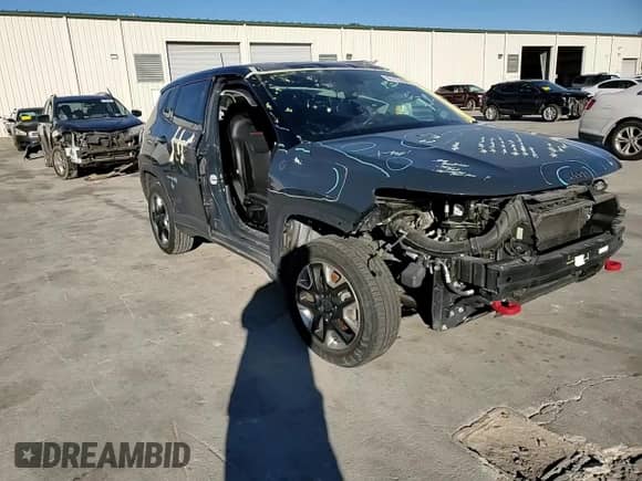 2017 Jeep Compass Trailhawk with VIN 3C4NJDDB3HT656830, listed as a Copart auction lot 86705404 with 50,753 mi miles and Salvage title. Bid and sale history available at DreamBid. Image 10.