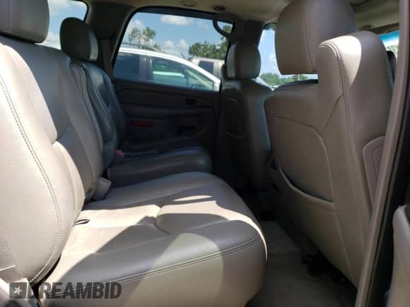 2005 Chevrolet Tahoe Commercial с VIN 1GNEK13Z25J224427, выставлен на аукционе Copart как лот 62131384 с пробегом 371 228 миль миль и Списание • Salvage title. История ставок и продаж доступна на DreamBid. Изображение 11.