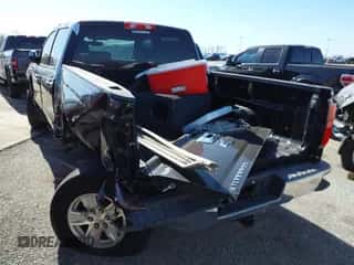 2015 Chevrolet Silverado 1500 Work Truck z VIN 3GCPCPEC8FG480441, wystawiony jako IAAI lot #41699473 z przebiegiem Nie podano mil oraz . Historia ofert i sprzedaży dostępna na DreamBid. Obrazek 3.