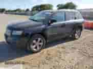 2014 Jeep Compass Latitude с VIN 1C4NJDEB7ED632935, выставлен на аукционе Copart как лот 68498975 с пробегом 70 222 миль миль и Списание • Salvage title. История ставок и продаж доступна на DreamBid. Изображение 1.
