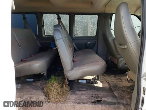 2022 Chevrolet Express Passenger LS с VIN 1GAZGNF77N1255047, выставлен на аукционе Copart как лот 67718524 с пробегом Не указан миль и На запчасти • Non repairable. История ставок и продаж доступна на DreamBid. Изображение 11.