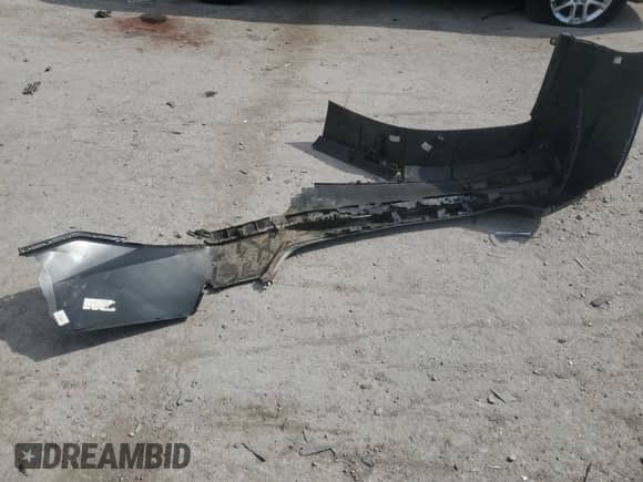 2024 Hyundai Elantra SEL z VIN KMHLM4DG0RU810150, wystawiony jako Copart lot #69596225 z przebiegiem 13 317 mil mil oraz Szkoda całkowita • Salvage title. Historia ofert i sprzedaży dostępna na DreamBid. Obrazek 12.