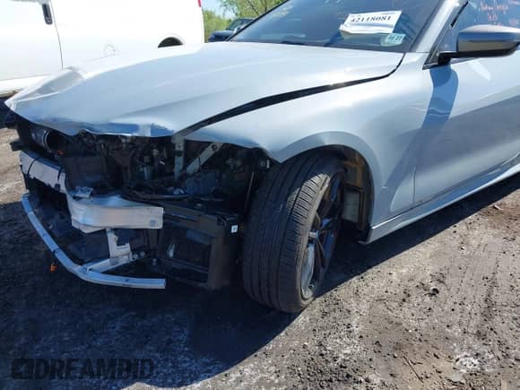 2022 BMW 4 Series M440i xDrive с VIN WBA13AR02NCH93750, выставлен на аукционе IAAI как лот 42118081 с пробегом 47 604 миль миль и . История ставок и продаж доступна на DreamBid. Изображение 17.