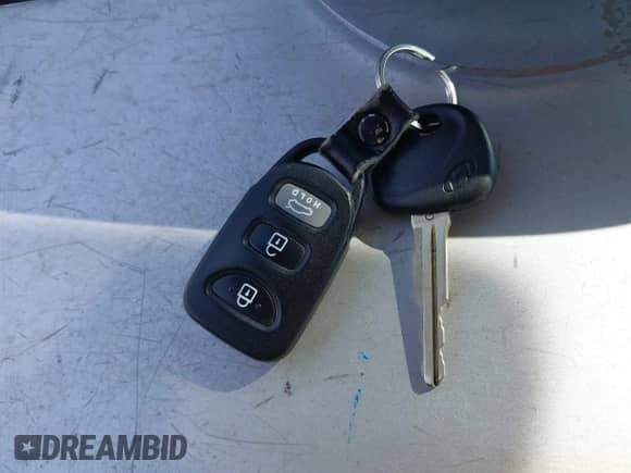 2015 Hyundai Elantra SE with VIN 5NPDH4AE7FH607164, listed as a IAAI auction lot 43280213 with 137,193 mi miles and . Bid and sale history available at DreamBid. Image 11.