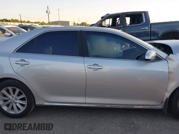 2013 Toyota Camry XLE with VIN 4T1BK1FK8DU533161, listed as a IAAI auction lot 43428265 with Not provided miles and . Bid and sale history available at DreamBid. Image 12.
