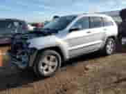 2012 Jeep Grand Cherokee Overland z VIN 1C4RJFCT4CC159023, wystawiony jako Copart lot #84044665 z przebiegiem 185 860 mil mil oraz Szkoda całkowita • Salvage title. Historia ofert i sprzedaży dostępna na DreamBid. Obrazek 1.