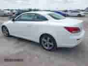 2012 Lexus IS 250 C z VIN JTHFF2C28C2526045, wystawiony jako IAAI lot #42447220 z przebiegiem 107 864 mil mil oraz . Historia ofert i sprzedaży dostępna na DreamBid. Obrazek 3.