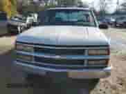 1995 GMC Sierra 1500 z VIN 2GTEC19K4S1556679, wystawiony jako Copart lot #86879064 z przebiegiem 399 030 mil mil oraz Szkoda całkowita • Salvage title. Historia ofert i sprzedaży dostępna na DreamBid. Obrazek 5.
