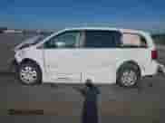 2016 Dodge Grand Caravan SE with VIN 2C7WDGBG8GR364364, listed as a IAAI auction lot 43031975 with 63,881 mi miles and . Bid and sale history available at DreamBid. Image 14.