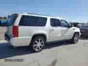 2011 Cadillac Escalade ESV Premium with VIN 1GYS3JEF2BR333246, listed as a Copart auction lot 47197395 with 177,400 mi miles and Clean title. Bid and sale history available at DreamBid. Image 3.