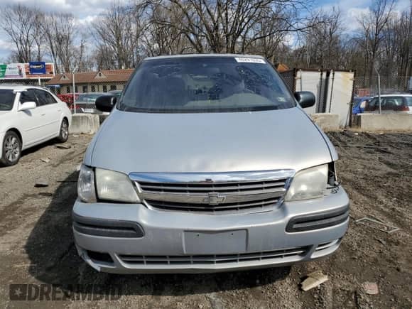 2001 Chevrolet Venture Plus с VIN 1GNDU03E31D143913, выставлен на аукционе Copart как лот 46291035 с пробегом Не указан миль и Списание • Salvage title. История ставок и продаж доступна на DreamBid. Изображение 5.