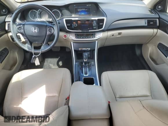 2015 Honda Accord EX-L z VIN 1HGCR3F82FA007747, wystawiony jako Copart lot #70264315 z przebiegiem 87 422 mil mil oraz Szkoda całkowita • Salvage title. Historia ofert i sprzedaży dostępna na DreamBid. Obrazek 8.