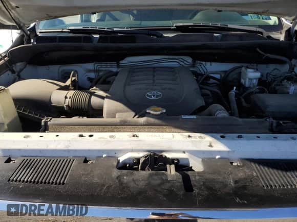 2016 Toyota Tundra SR with VIN 5TFCY5F1XGX020292, listed as a Copart auction lot 87105715 with 121,822 mi miles and Salvage title. Bid and sale history available at DreamBid. Image 11.