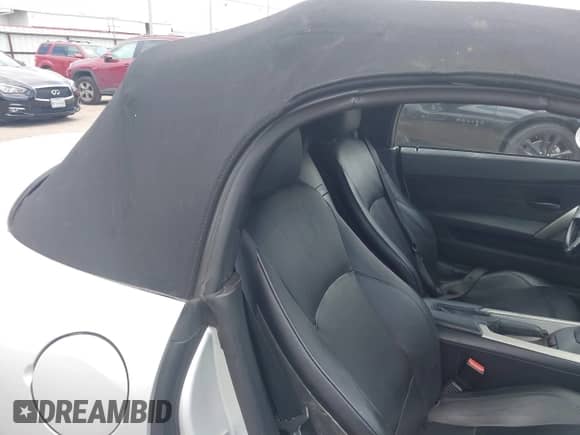 2003 BMW Z4 3.0i with VIN 4USBT53443LU03407, listed as a IAAI auction lot 43043256 with 51,851 mi miles and . Bid and sale history available at DreamBid. Image 8.