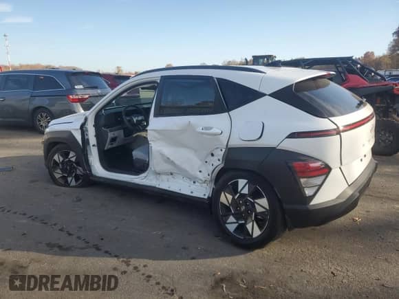 2024 Hyundai Kona SEL с VIN KM8HBCAB1RU118350, выставлен на аукционе Copart как лот 77981524 с пробегом Не указан миль и Списание • Salvage title. История ставок и продаж доступна на DreamBid. Изображение 2.