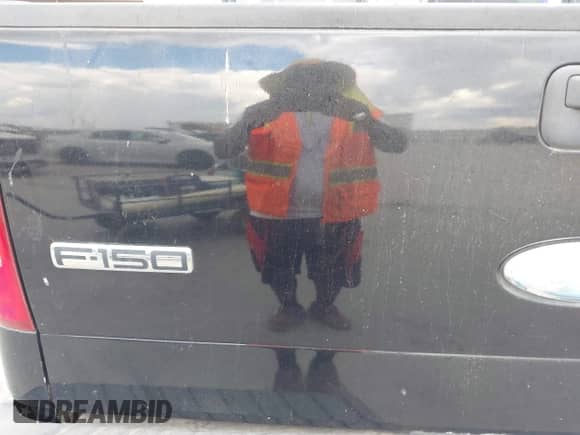 2008 Ford F-150 XLT с VIN 1FTPW14V78FB58854, выставлен на аукционе IAAI как лот 43386664 с пробегом 255 552 миль миль и . История ставок и продаж доступна на DreamBid. Изображение 6.