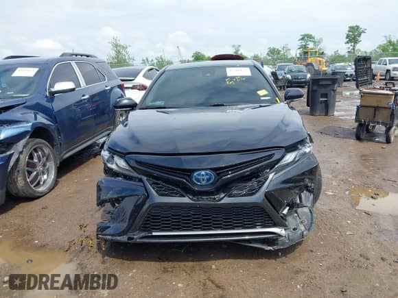 2022 Toyota Camry Hybrid XSE с VIN 4T1K31AK0NU595563, выставлен на аукционе IAAI как лот 42265133 с пробегом 37 555 миль миль и . История ставок и продаж доступна на DreamBid. Изображение 13.