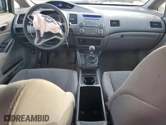 2009 Honda Civic с VIN 19XFA15379E024767, выставлен на аукционе Copart как лот 88198195 с пробегом 111 702 миль миль и Чистый • Clean title. История ставок и продаж доступна на DreamBid. Изображение 8.
