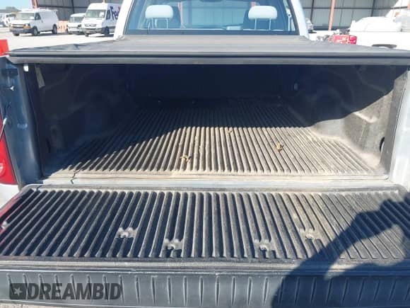 2007 Dodge 1500 SLT with VIN 1D7HU18N97J506174, listed as a IAAI auction lot 43372845 with 185,589 mi miles and . Bid and sale history available at DreamBid. Image 17.