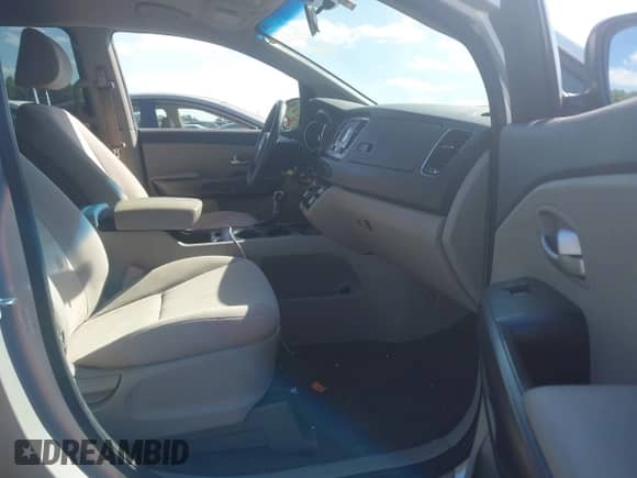 2016 Kia Sedona L с VIN KNDMA5C12G6183103, выставлен на аукционе IAAI как лот 43128348 с пробегом 97 069 миль миль и . История ставок и продаж доступна на DreamBid. Изображение 5.