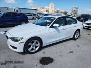 2012 BMW 3 Series 328i с VIN WBA3A5C54CF258132, выставлен на аукционе Copart как лот 86171945 с пробегом 31 168 миль миль и Списание • Salvage title. История ставок и продаж доступна на DreamBid. Изображение 1.