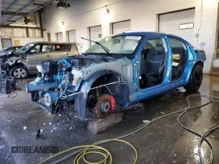 2008 Dodge Charger SRT-8 с VIN 2B3LA73W28H164152, выставлен на аукционе Copart как лот 46181415 с пробегом Не указан миль и Списание • Salvage title. История ставок и продаж доступна на DreamBid. Изображение 1.