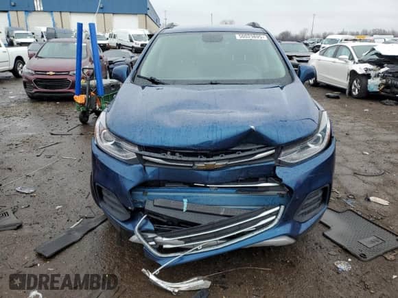 2019 Chevrolet Trax LT with VIN 3GNCJLSBXKL343163, listed as a Copart auction lot 61429345 with 88,819 mi miles and Clean title. Bid and sale history available at DreamBid. Image 5.